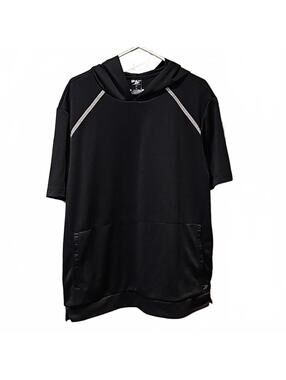 Pro player short sleeve hoodie with Kangaroo pocket. Size L